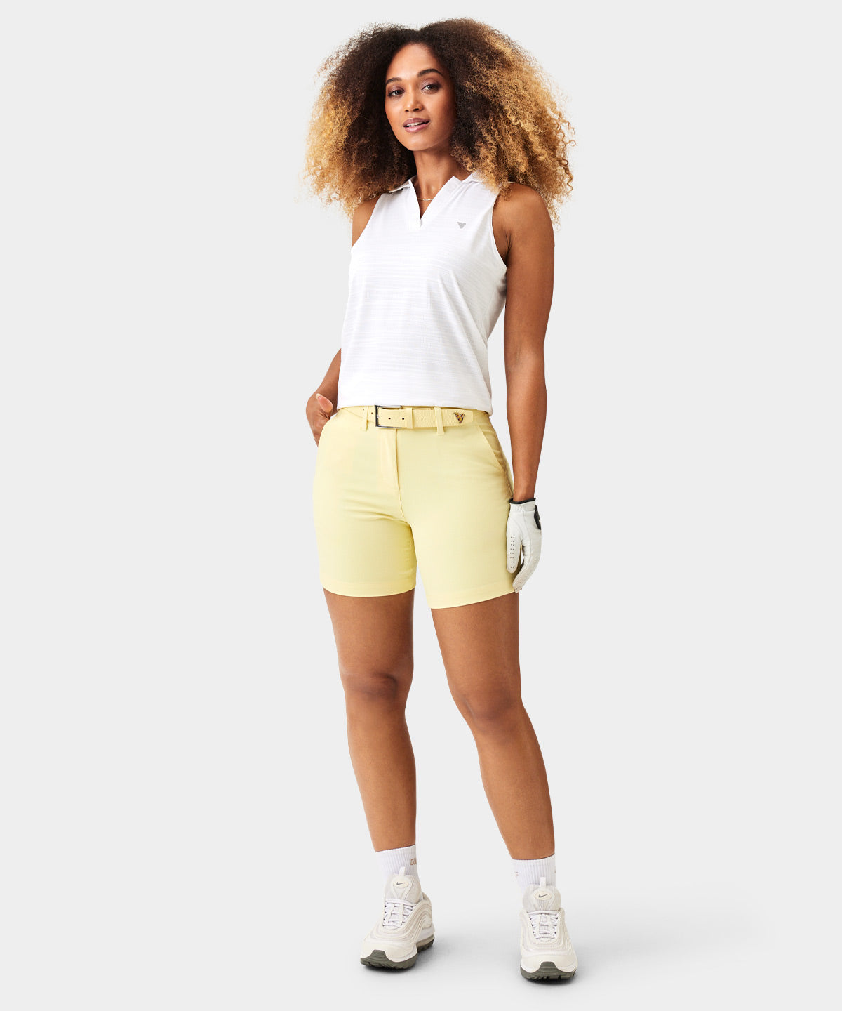 Macade Women's Paige Sleeveless Shirt - White