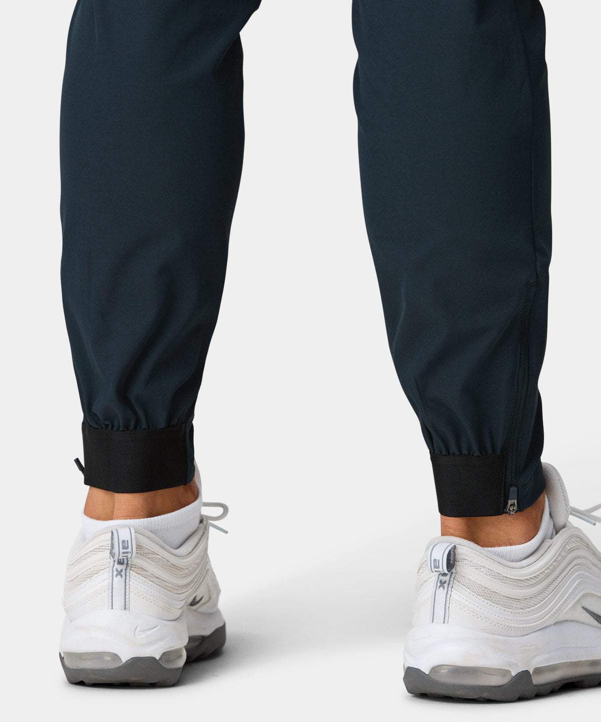 Macade Men's Four-Way Stretch Jogger - Navy