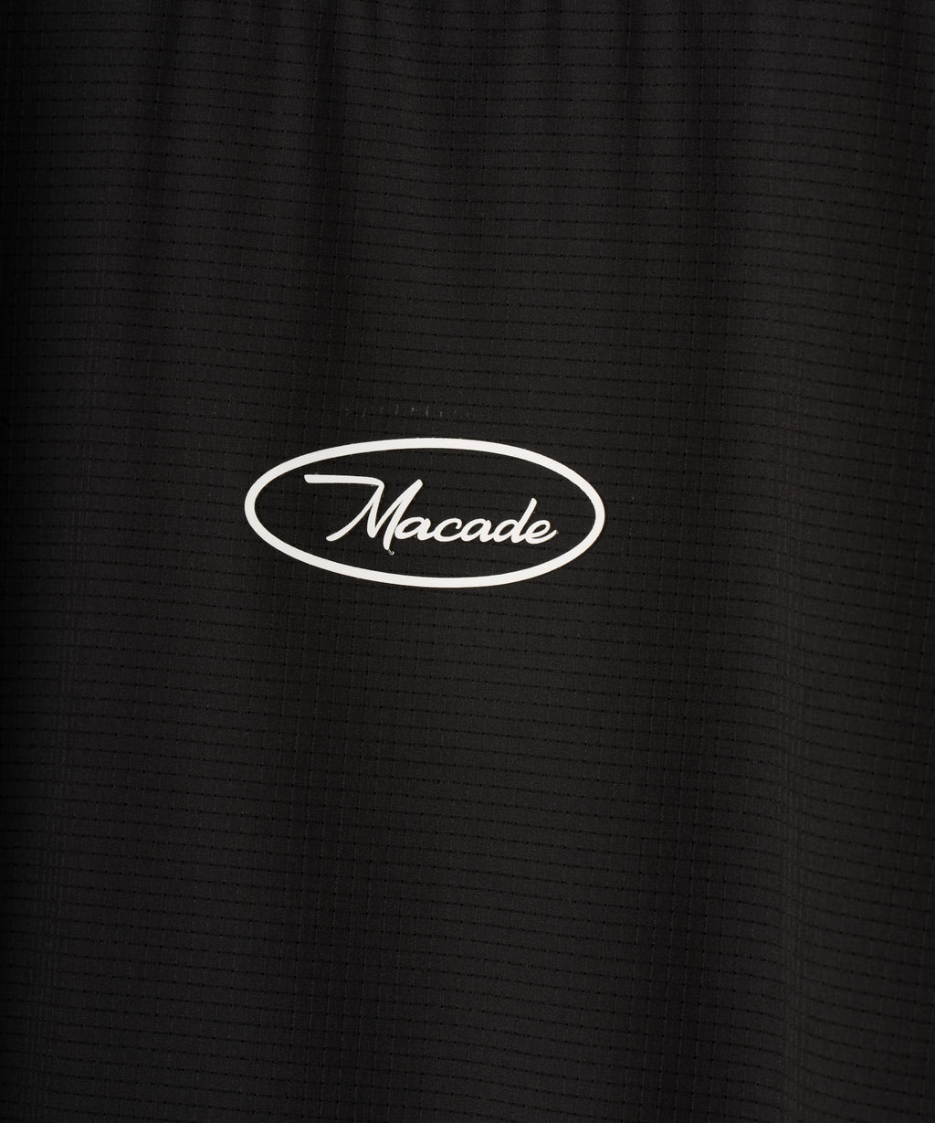Macade Men's TX Links Windbreaker - Black