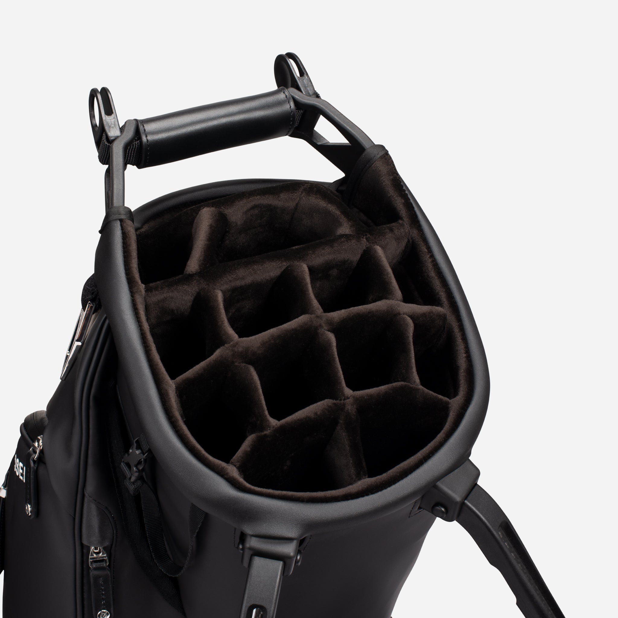 VESSEL Player V Stand in Pebbled Black