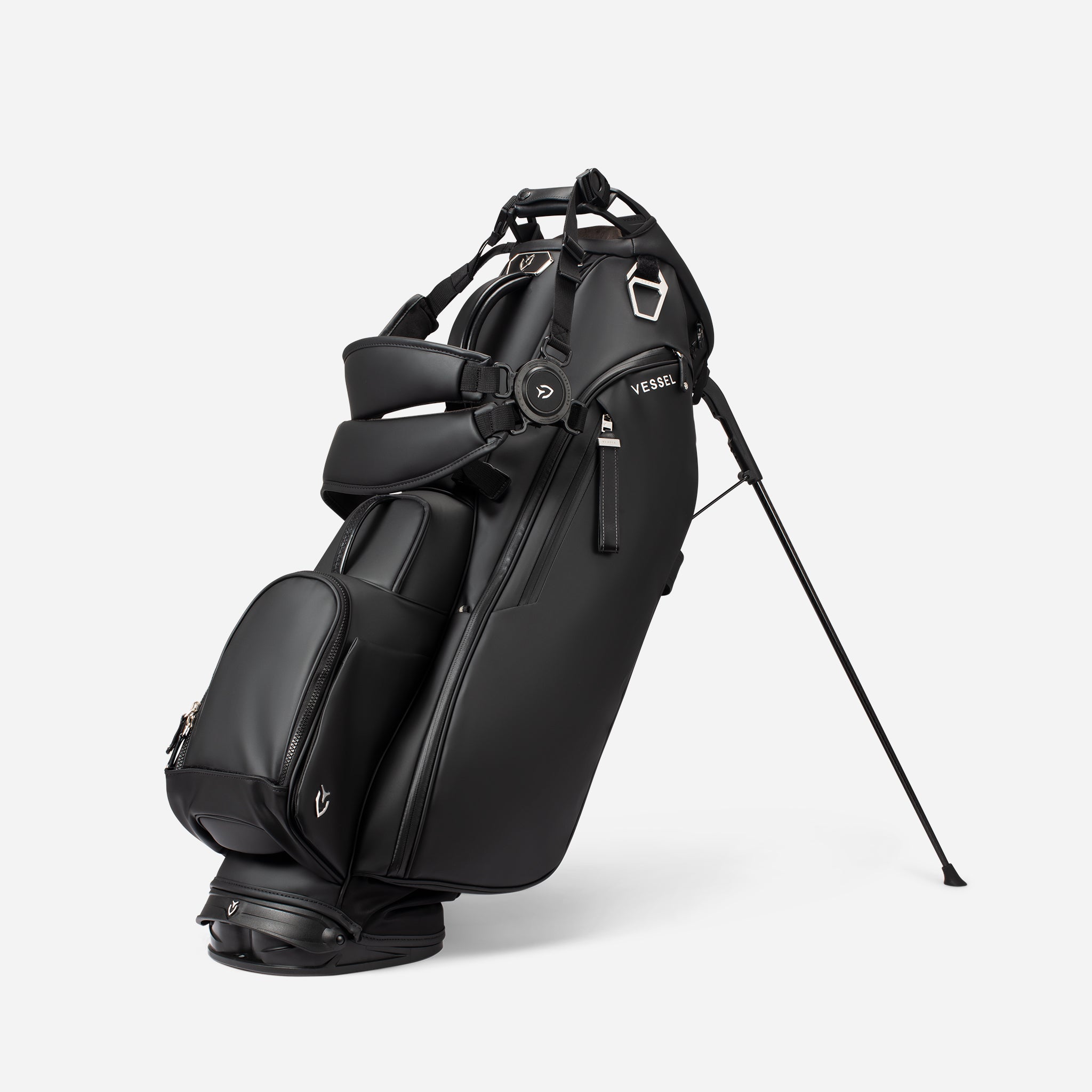 VESSEL Player V Stand in Pebbled Black