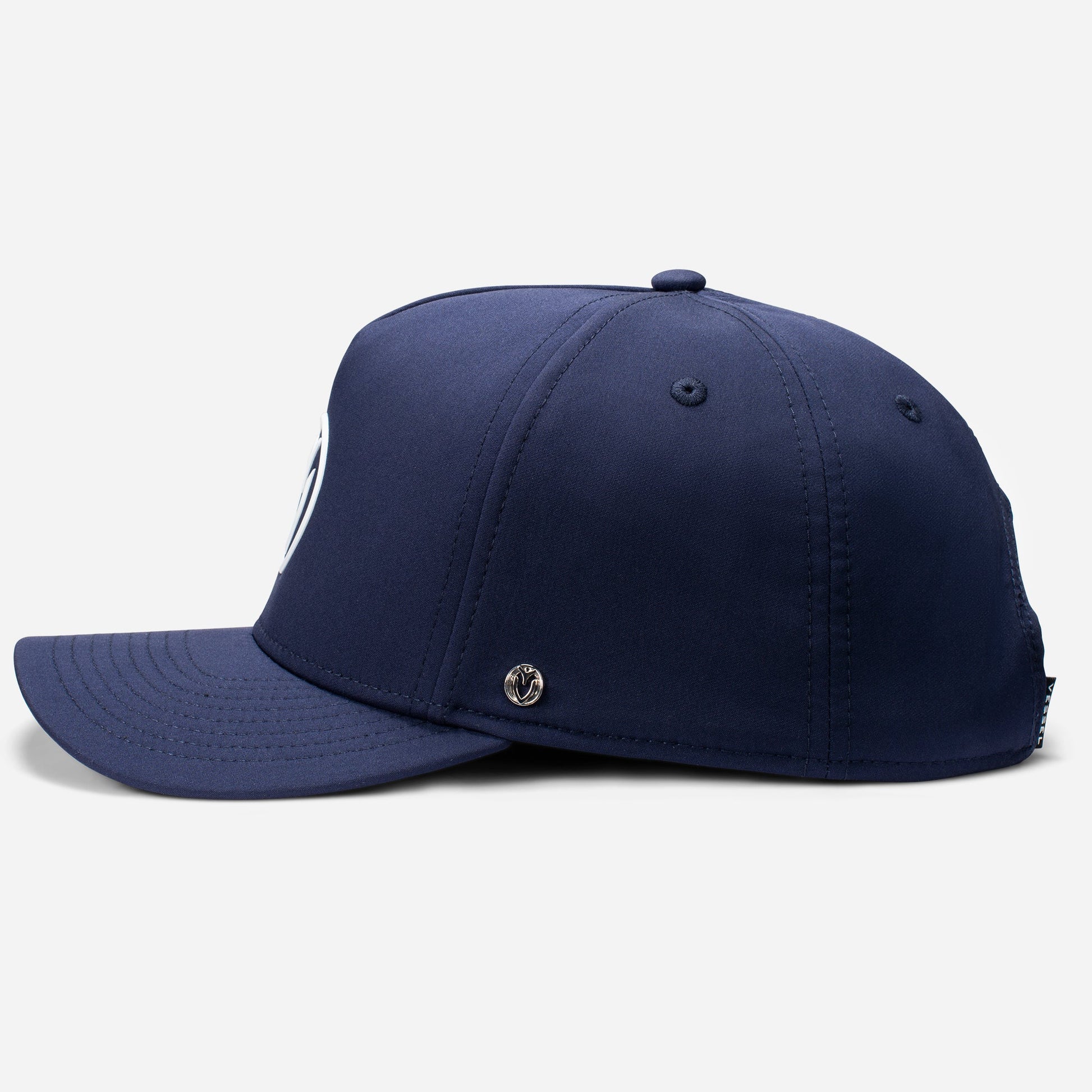 #colour_navy/white