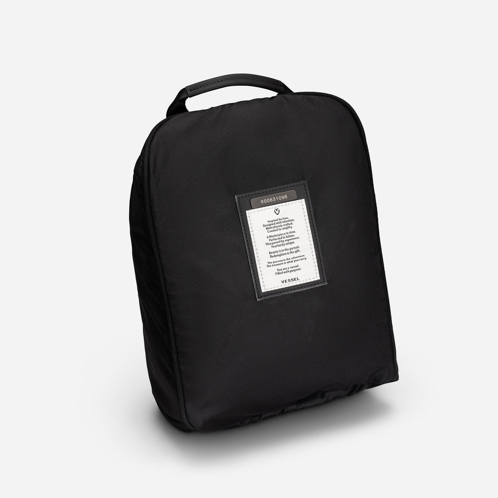 VESSEL Sunday Carry in Black